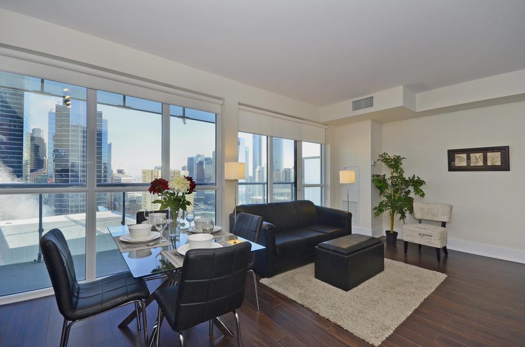 Atlas Suites - Cn Tower & Convention Centre Toronto Rom bilde