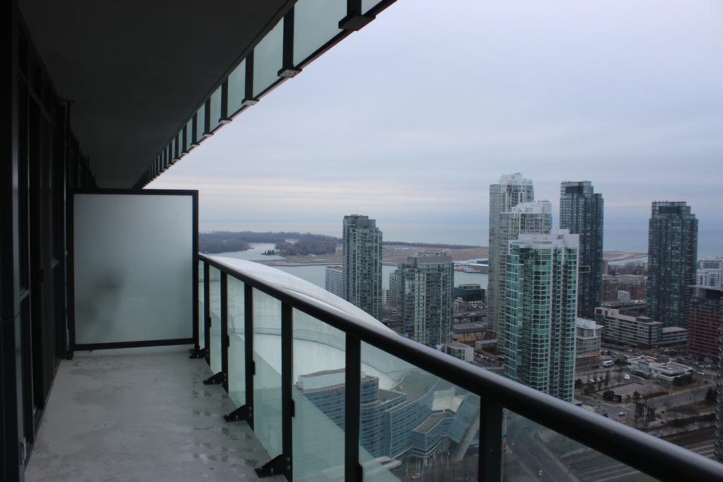 Atlas Suites - Cn Tower & Convention Centre Toronto Eksteriør bilde
